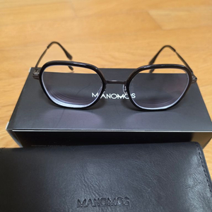 마모노스 Anna c1 안경 이미지