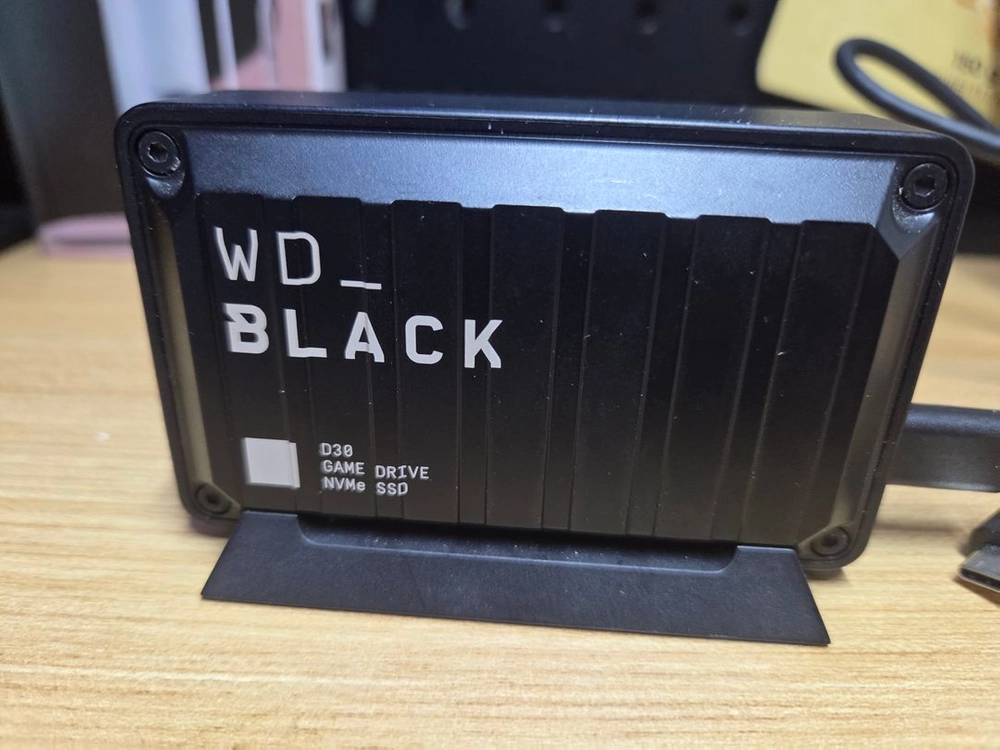 WD Black D30 2TB GAME DRive SSD 이미지