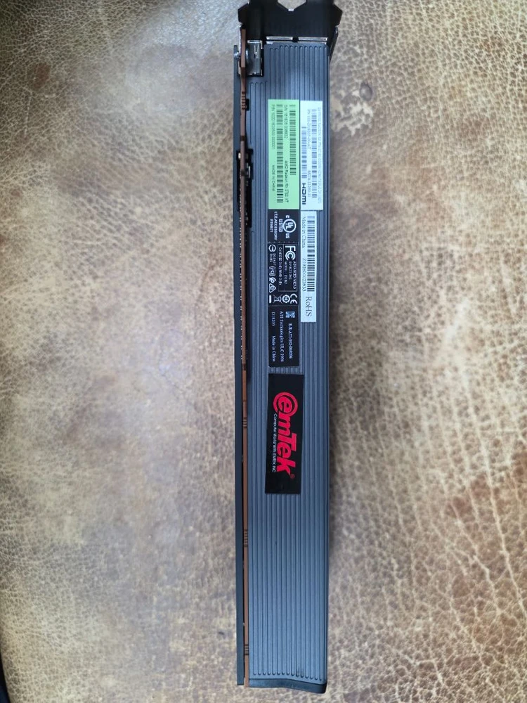 SAPPHIRE 5700XT 레퍼 이미지