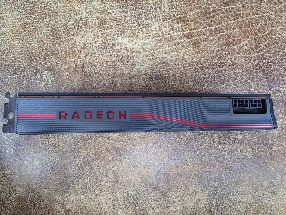 SAPPHIRE 5700XT 레퍼 이미지
