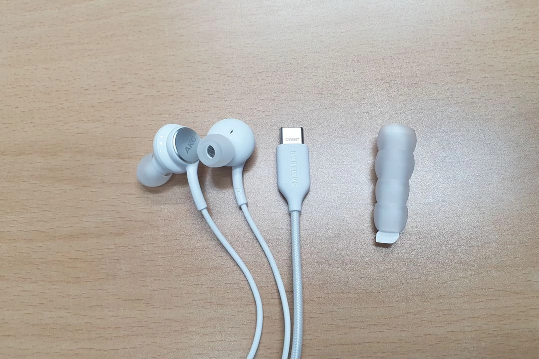 [새상품] C타입 삼성 유선이어폰 AKG 팝니다. 이미지