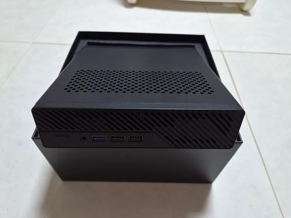 Minisforum MS-01 13900H/32G Ram/1TB SSD 미니스포럼 미니pc 이미지