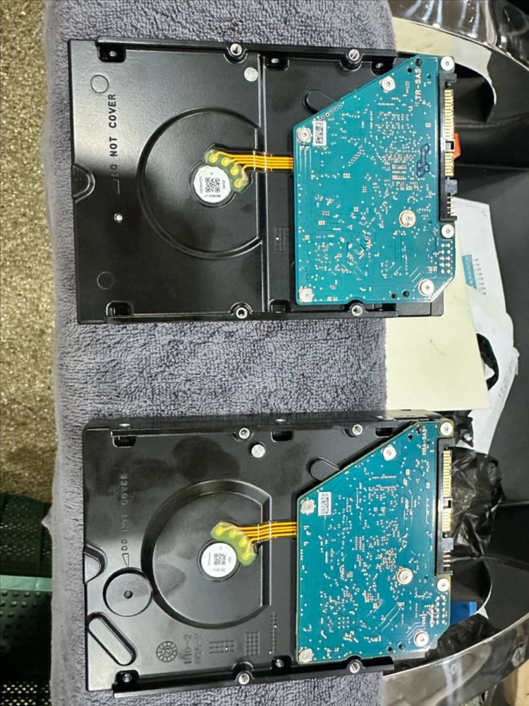 서버용 DELL 4TB 12G 7.2K SAS HDD 3.5 2개 세트 이미지