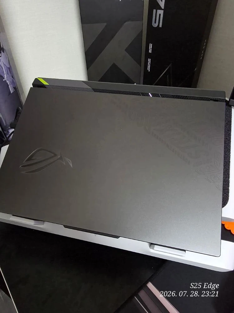 ASUS ROG STRIX G16 9955HX3D/RTX5070TI/1TB/32GB 팝니다 이미지