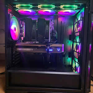 AMD 라이젠 9800x3d, zotac rtx5080 등 컴퓨터 본체 판매 이미지