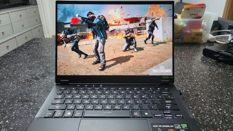 아수스 최신 TUF A14 라이젠7 게이밍 노트북/램32G,RTX4060 - 안심되는 중고거래
