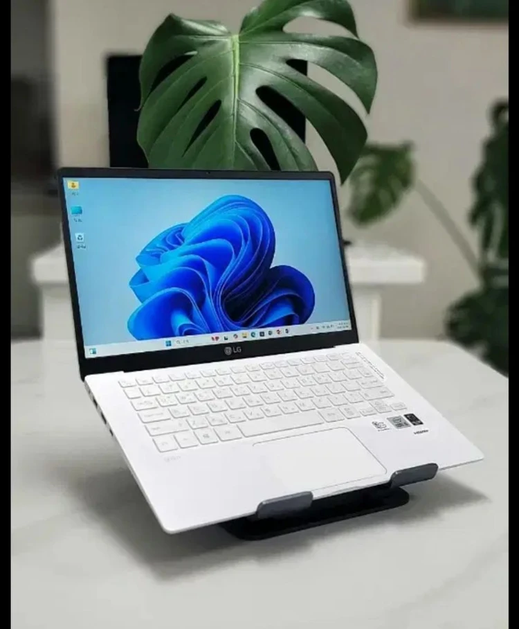 엘지 초경량 슬림/ssd탑재/고사양 그램 노트북 이미지