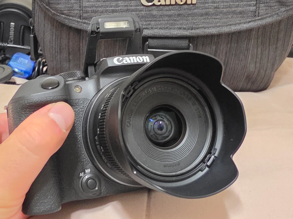 캐논 EOS R10 RF-S 18-45mm 85만원 판매합니다. 이미지
