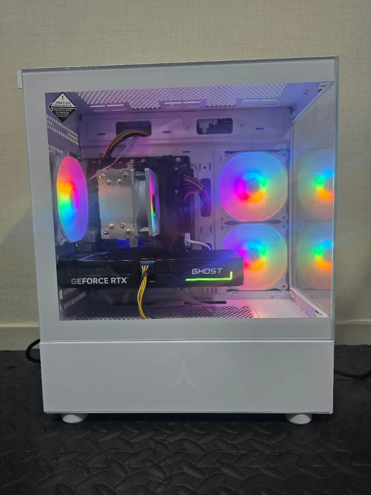(안산/시흥) 인텔 i5-14400F, RTX 5060 게이밍 컴퓨터 본체 판매 합니다. 이미지