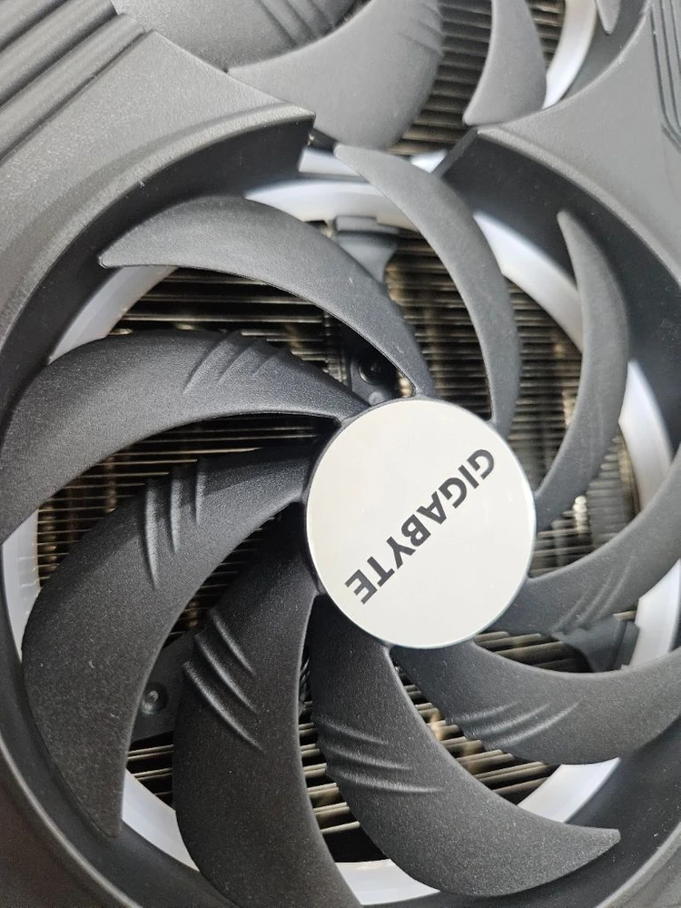 기가바이트 RTX 4090 24G 게이밍 OC 이미지