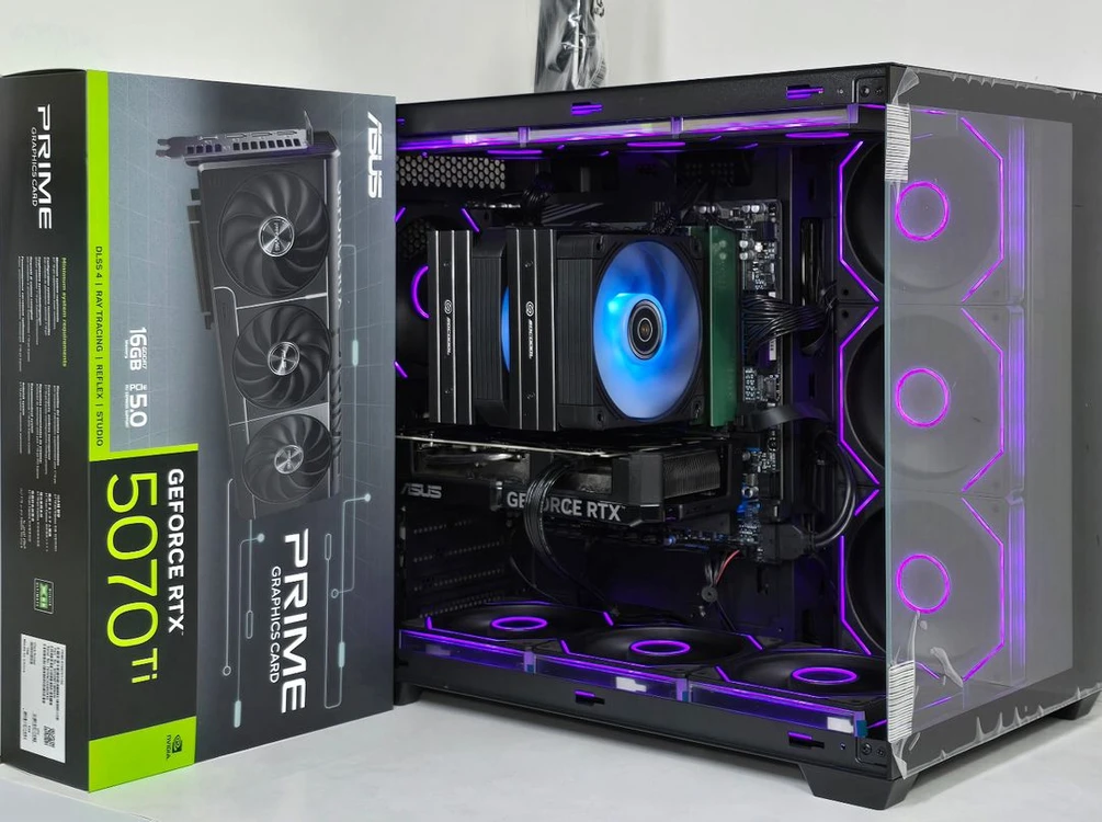 (새제품 ASUS RTX5070Ti, 9800X3D 수랭 블랙)32GB, 1000W, 공랭쿨러, 방송게이 이미지