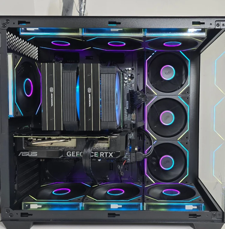 (새제품 ASUS RTX5070Ti, 9800X3D 수랭 블랙)32GB, 1000W, 공랭쿨러, 방송게이 이미지