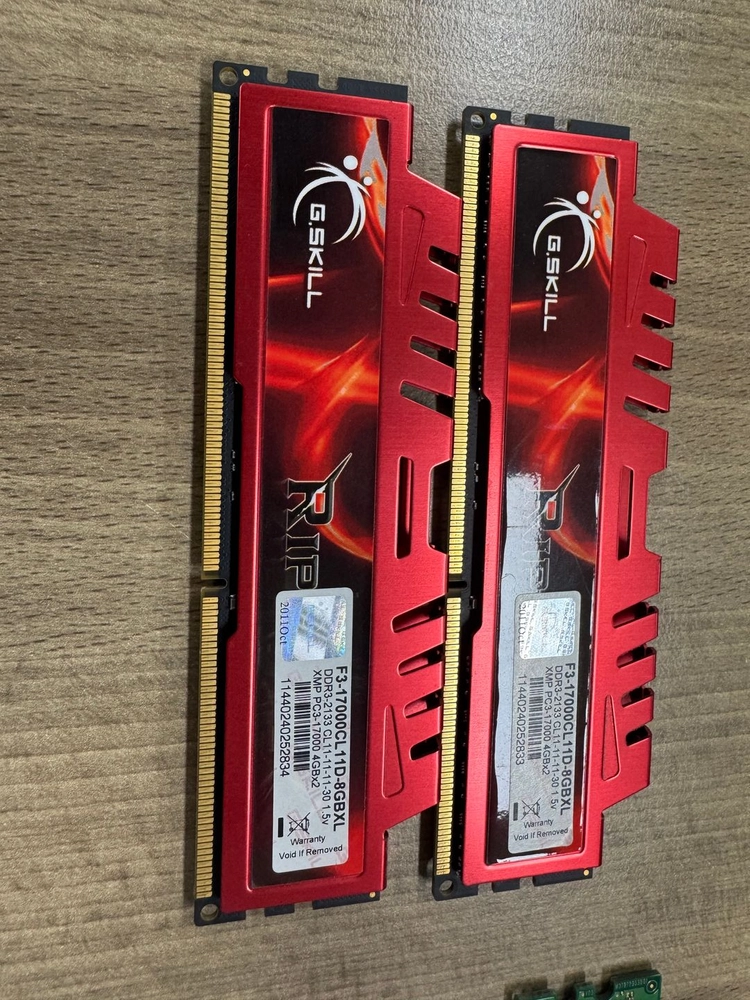 지킬스 DDR3 4GBX2개+삼성 메모리 램 데스크탑용 (DDR2 1GB X4개 ,DDR3 2GB X2개) 이미지
