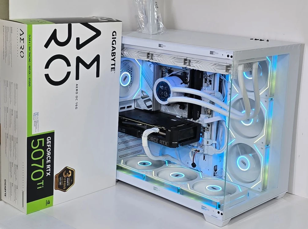 (새제품 RTX5070Ti 토마호크, 9800X3D 공랭 블랙)32GB, 1000W, 공랭쿨러, 방송게이밍컴퓨터본체 이미지