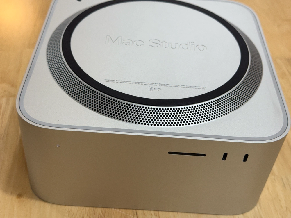 Apple 2025 맥스튜디오 M4 - 안심되는 중고거래