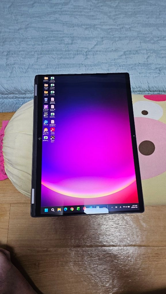 hp 2025 옴니북 x 플립 14 컨버터블 OLED 노트북 팝니다 이미지