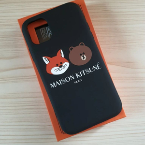 [MAISON KITSUNE] 아이폰11 메종키츠네 케이스 이미지