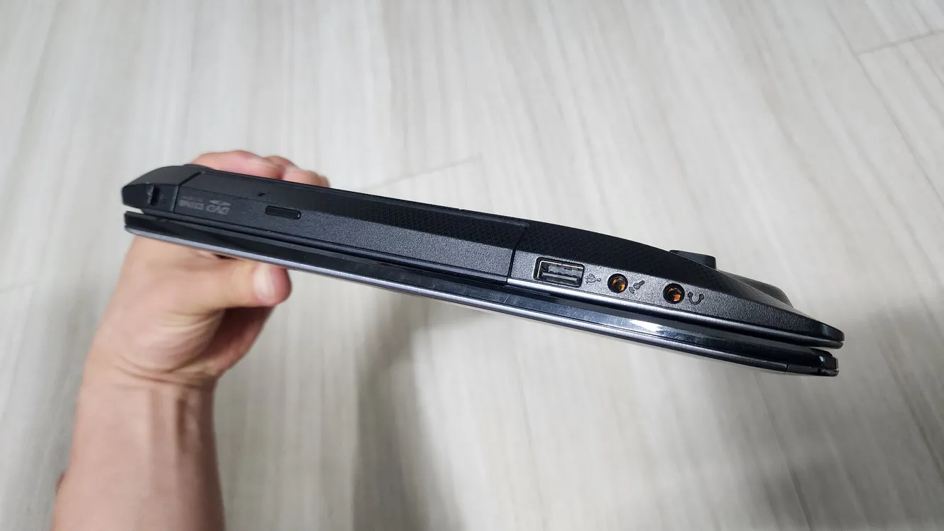 가성비 ASUS 노트북 i5 / 8GB RAM 노트북 이미지