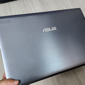 가성비 ASUS 노트북 i5 / 8GB RAM 노트북 이미지