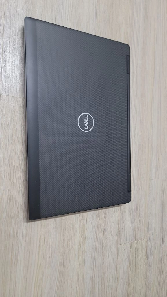 Dell Precision 7530 i7-8850H 32GB RAM/quadro p3200 델 워크스테이션 노트북 이미지
