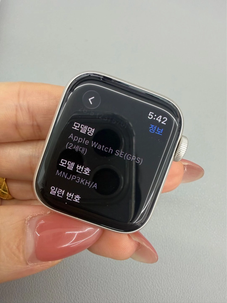 애플워치 SE2 40mm 스타라이트 GPS S급 실사진 427785 이미지