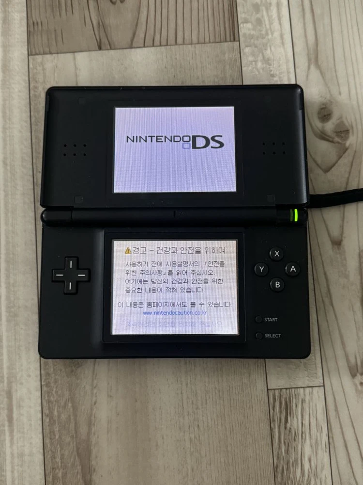 닌텐도 DS lite 블랙 + 펄기아 칩 이미지