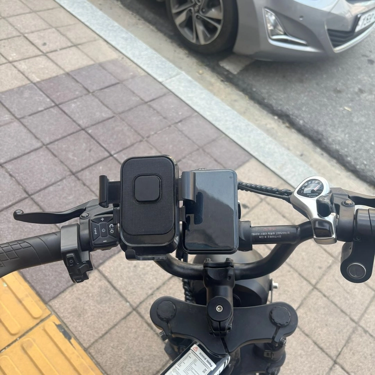 이지베션 슬릭 미니 C5 자토바이 전기 자전거 팝니다. 이미지
