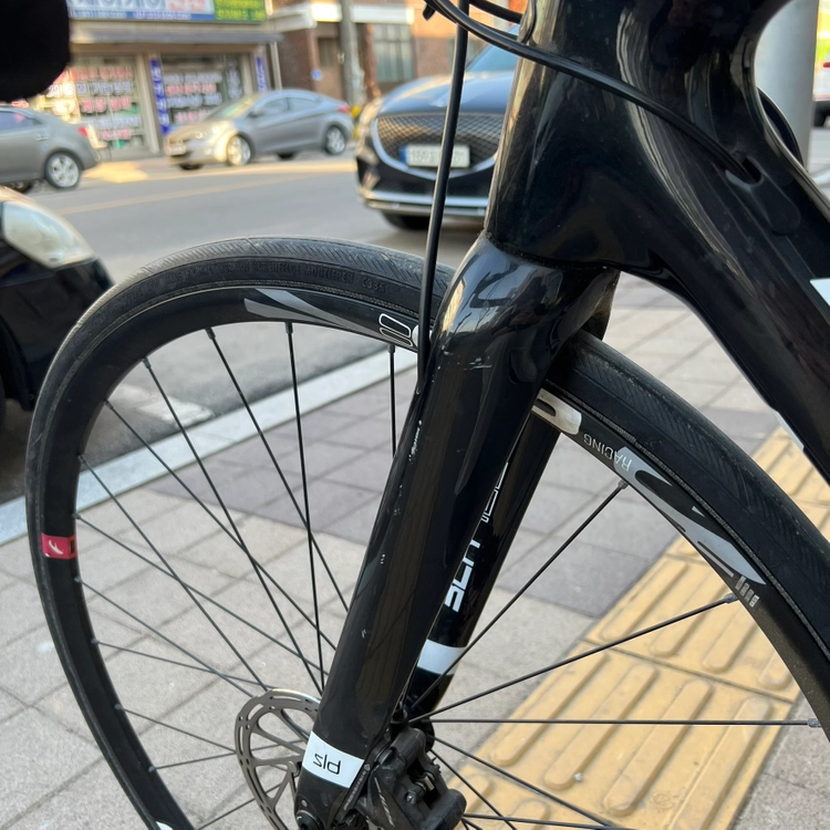 트리곤 sld 풀카본 로드 자전거 팝니다. 이미지