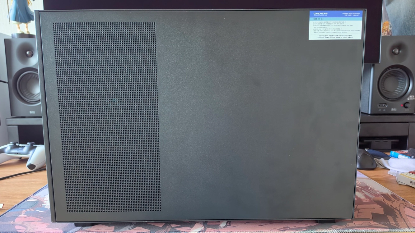 7800X3D / 5080 미니타워 데스크탑 판매합니다. 이미지