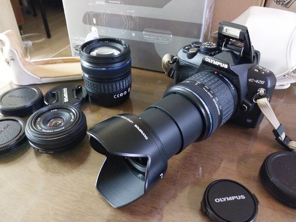 올림푸스 E-420 DSLR 카메라본체 와 3종(단렌즈.줌렌즈.망원렌즈) 이미지