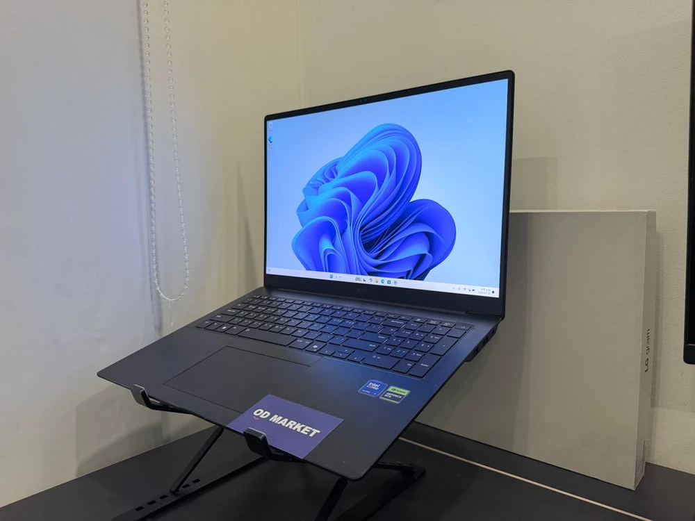 LG 그램 사무용 게이밍 노트북(RTX5050,울트라7,17인치,1T/32G) - 안심되는 중고거래