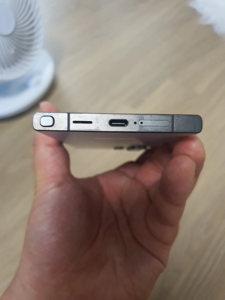 갤럭시 S24울트라 256GB 자급제 삼성닷컴 블루 SS급 이미지