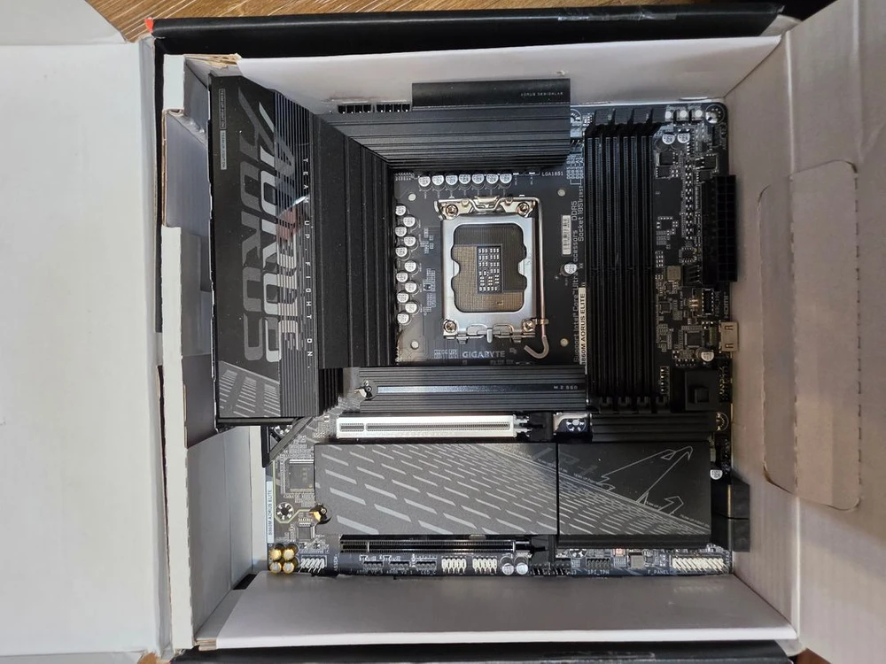 기가바이트 B860M AORUS ELITE 이미지