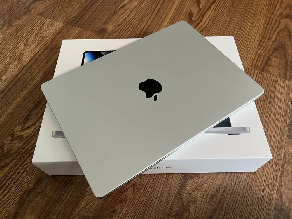 맥북프로 14인치 2021 M1 Pro 32GB 512GB 실버 - 안심되는 중고거래