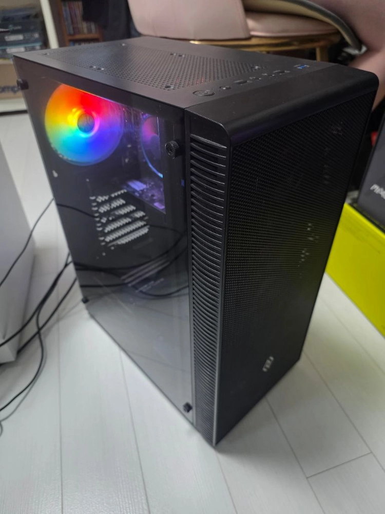 인텔 i3-12100F 본체 PC - 안심되는 중고거래