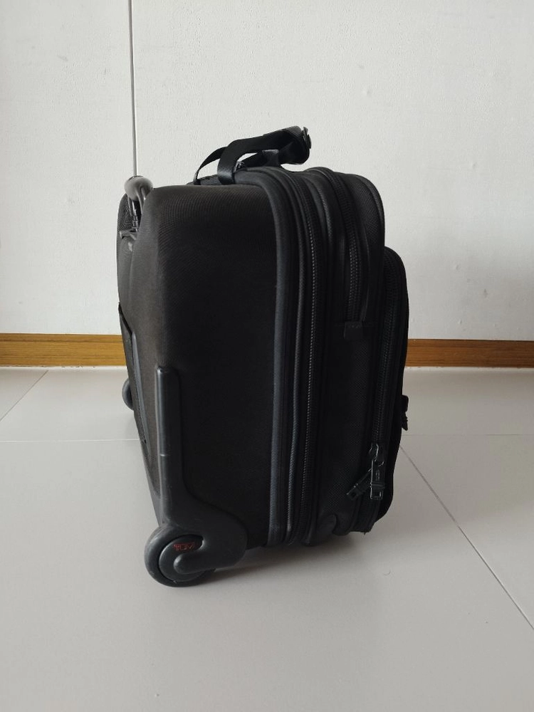 TUMI 26127DH 투미 2휠 비지니스 파일럿 캐리어 이미지
