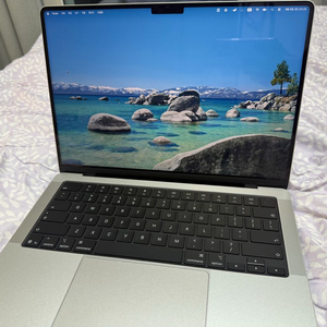 맥북프로 m5 pro(프로칩) 14인치 깡통 팝니다