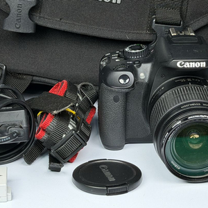 캐논 EOS 650D DSLR 카메라