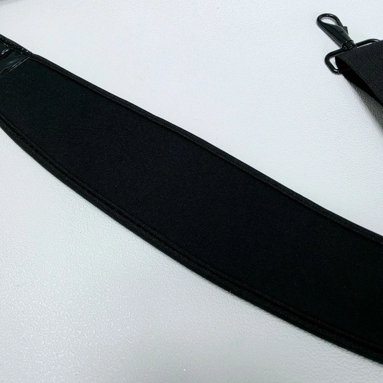 노트북 컴퓨터 카메라 다용도 가방 끈 이미지