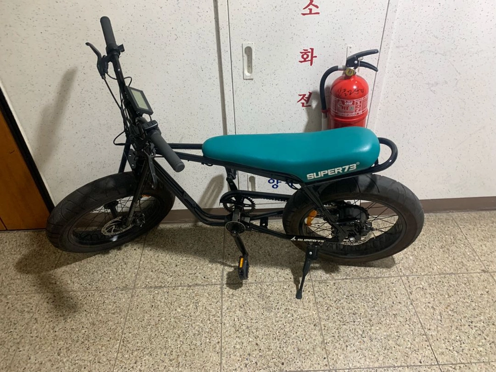 정식수입 정품 슈퍼73 zg 전기자전거 민트색상 판매해요 이미지
