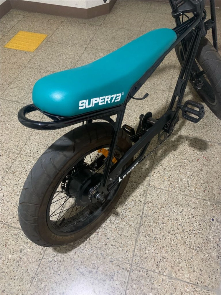 정식수입 정품 슈퍼73 zg 전기자전거 민트색상 판매해요 이미지