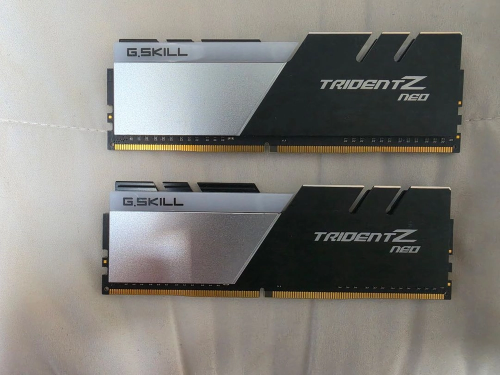 지스킬 DDR4 3600 32GB 16GBX2 이미지
