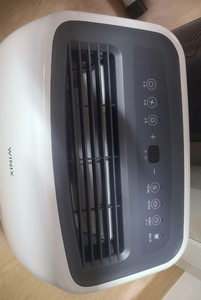 위닉스 제습기 XTM100-KWK 10l 이미지