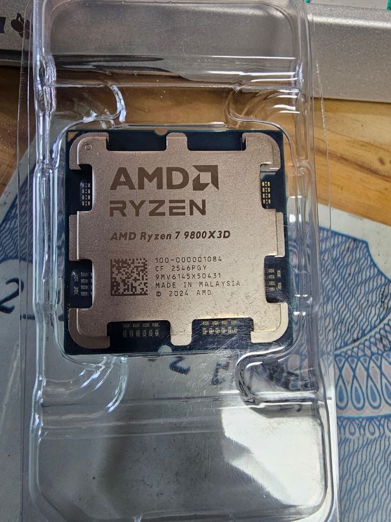amd 9800x3d 판매합니다. 이미지