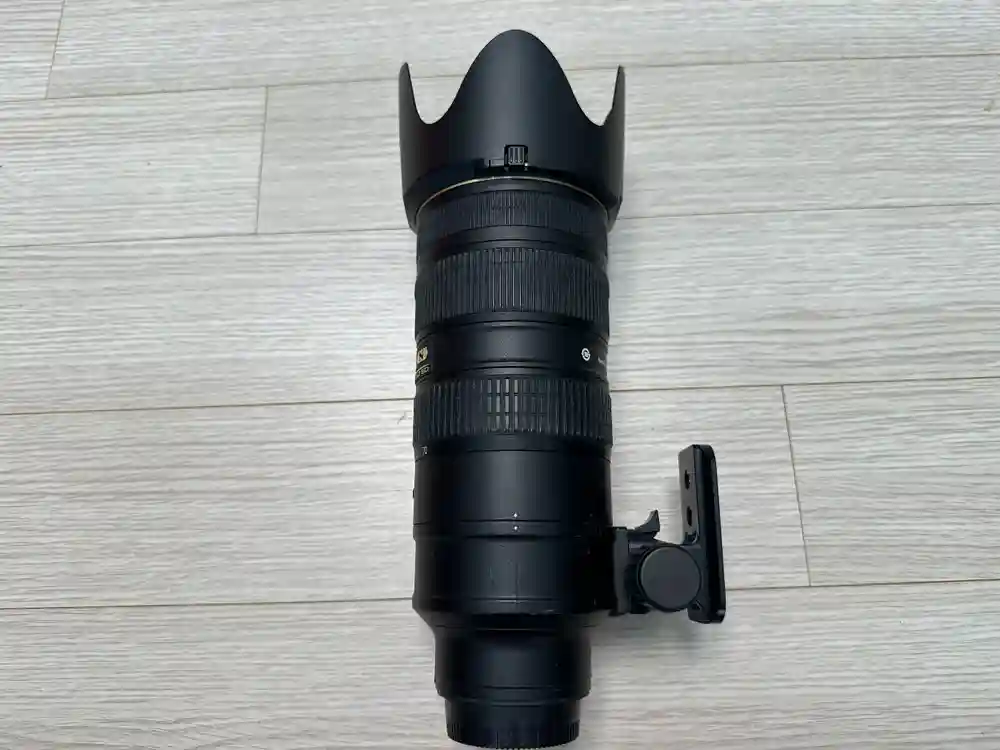 니콘 70-200mm VR2 망원렌즈 판매합니다 이미지