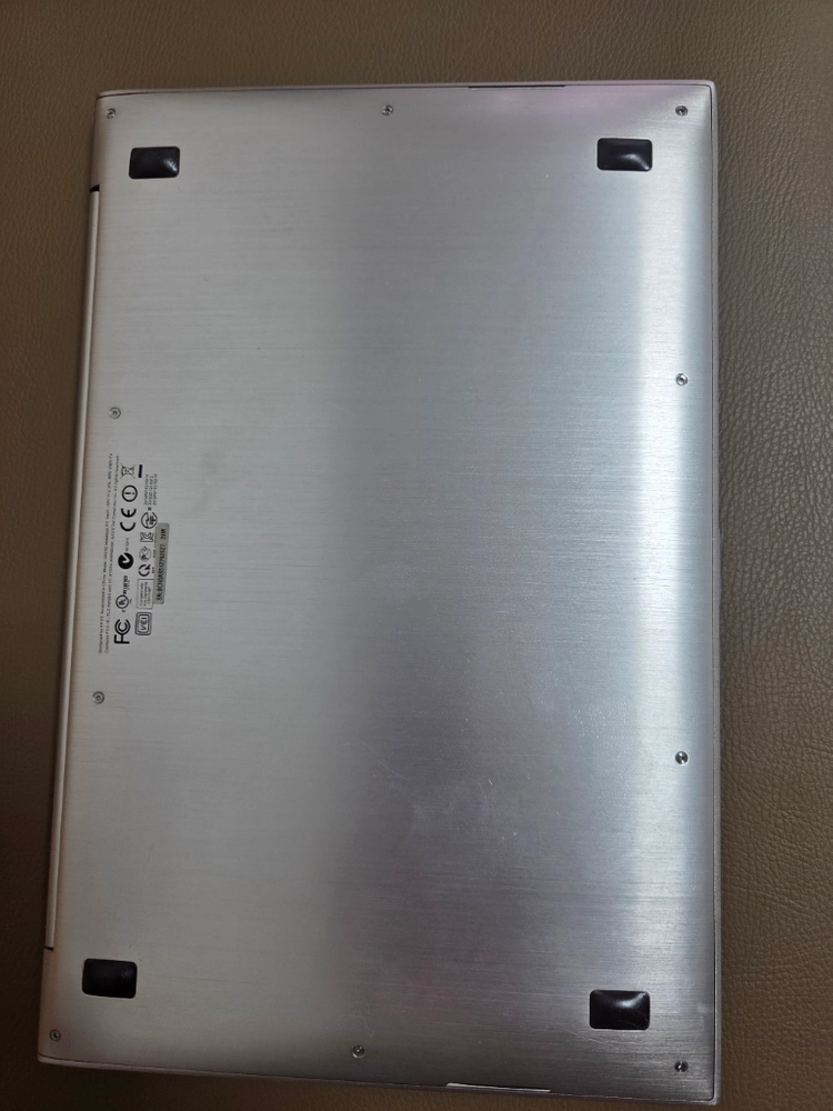 ASUS 노트북 UX21E i7 2677M 1.8GHz 4GB RAM 이미지