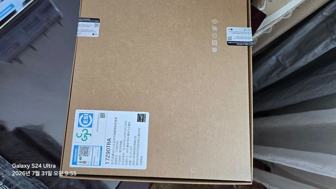 고사양 초경량 노트북 LG 그램 프로 17(17Z90TR-E.AL88C) 미개봉 이미지