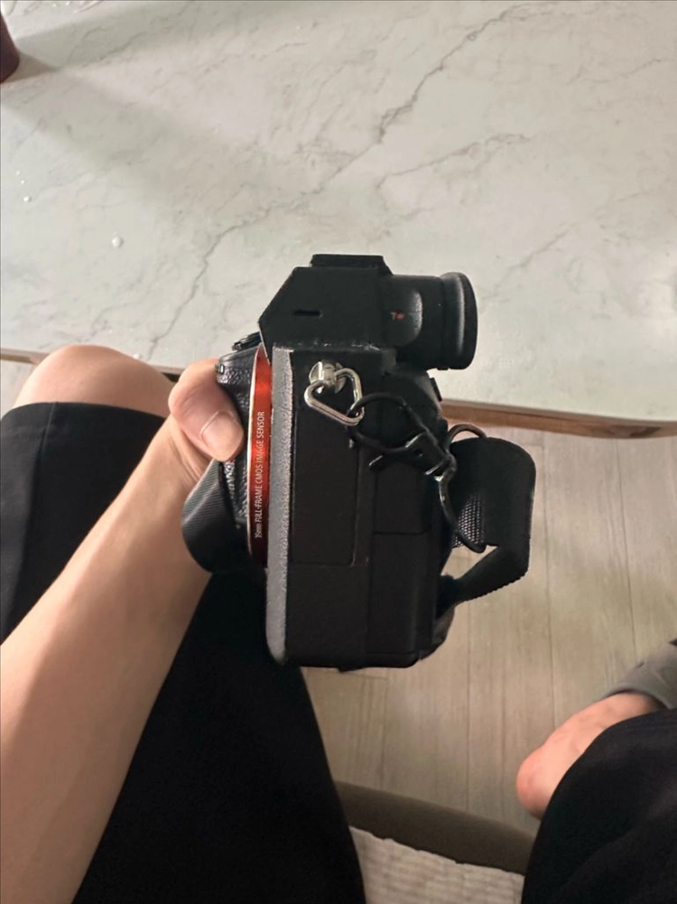 소니 a7m3 ,tt아티산 75mm f2 일괄 판매 이미지