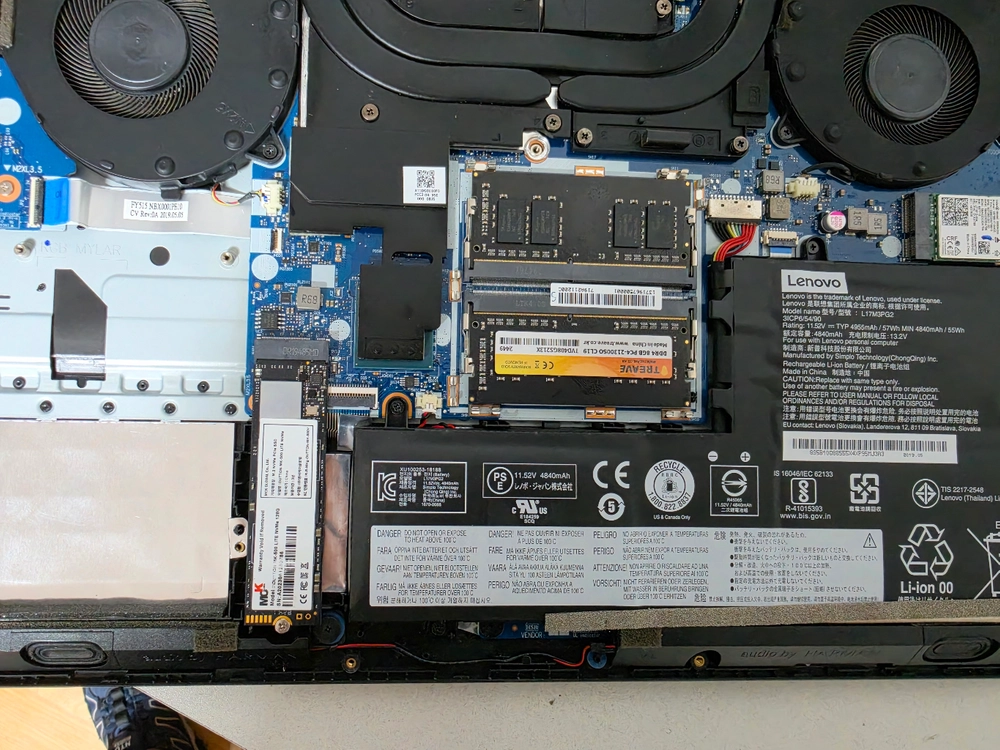 레노버 리전 5 게이밍 노트북 인텔 코어 i7-9750H CPU 탑재 DDR4 8GB RAM 이미지