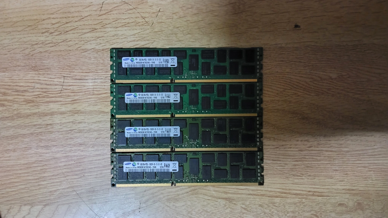 컴퓨터 데스크탑 램 DDR3 10600 8GB 4개 일괄판매 이미지